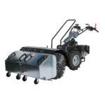 Motorgeräteträger Nero MGT-420 mit Kehrbesen und Auffangbox