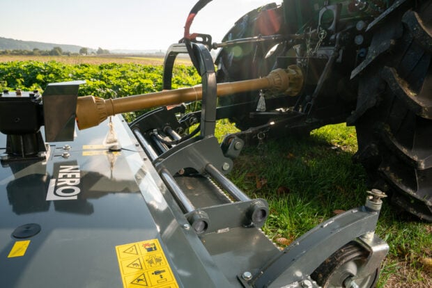 sichelmaehwerk-nero-SM-180T-low-res-009