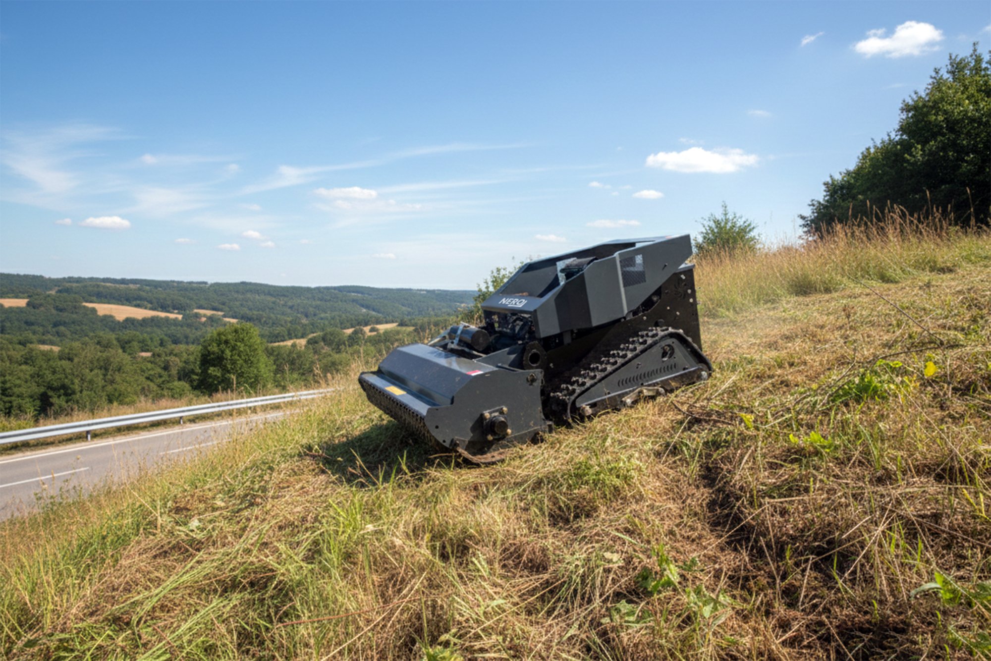 remote-mulcher-nero-RSM-1000GT-low-res-001