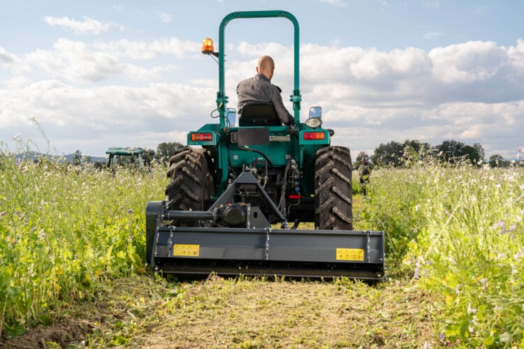 slider-bild-nero-mulcher